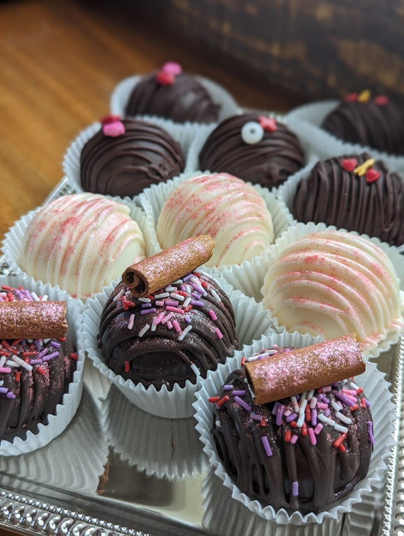 Windsor Lake Cafe & Marketplace