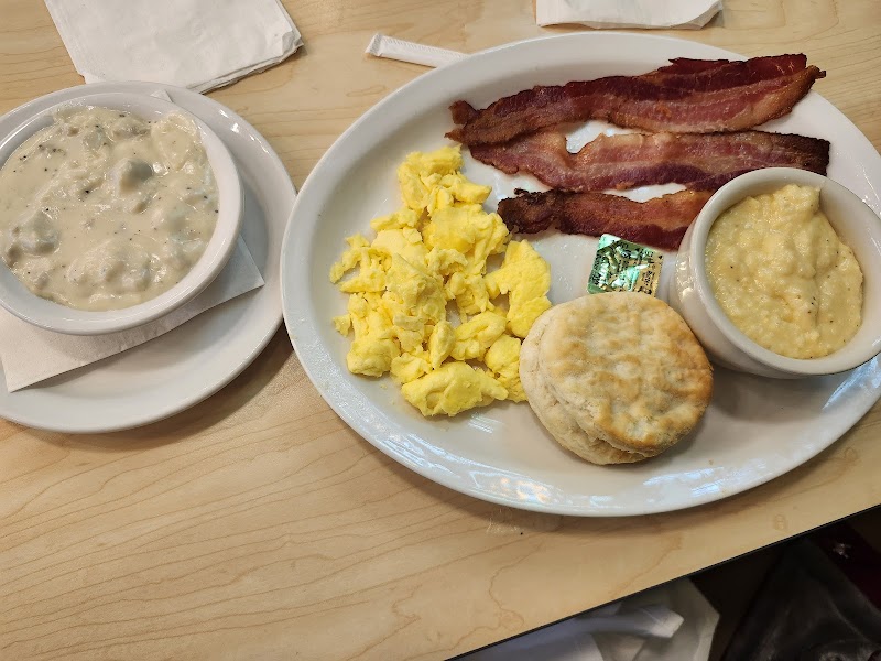 The Toasted Yolk Cafe