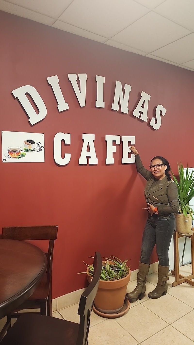 Clifton Divinas Cafe