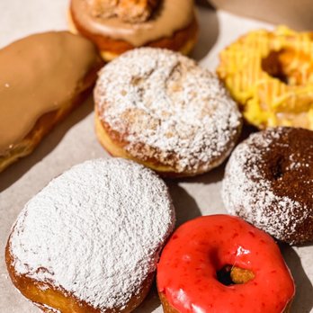 Rainbow Donuts (Norwalk)