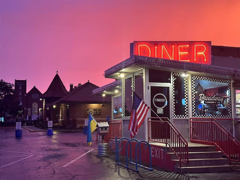 Broadway Diner