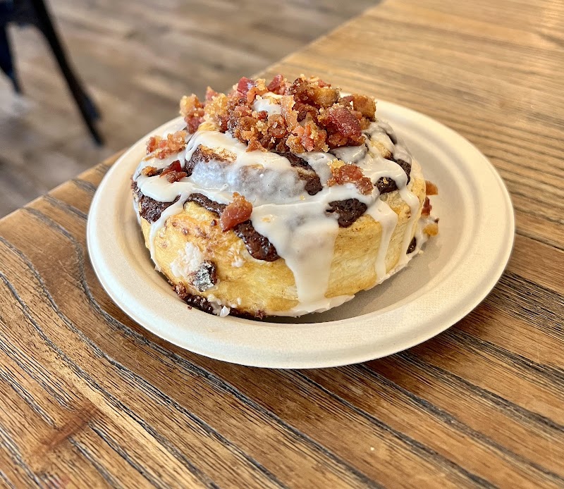 Maple Bakery & Coffee House