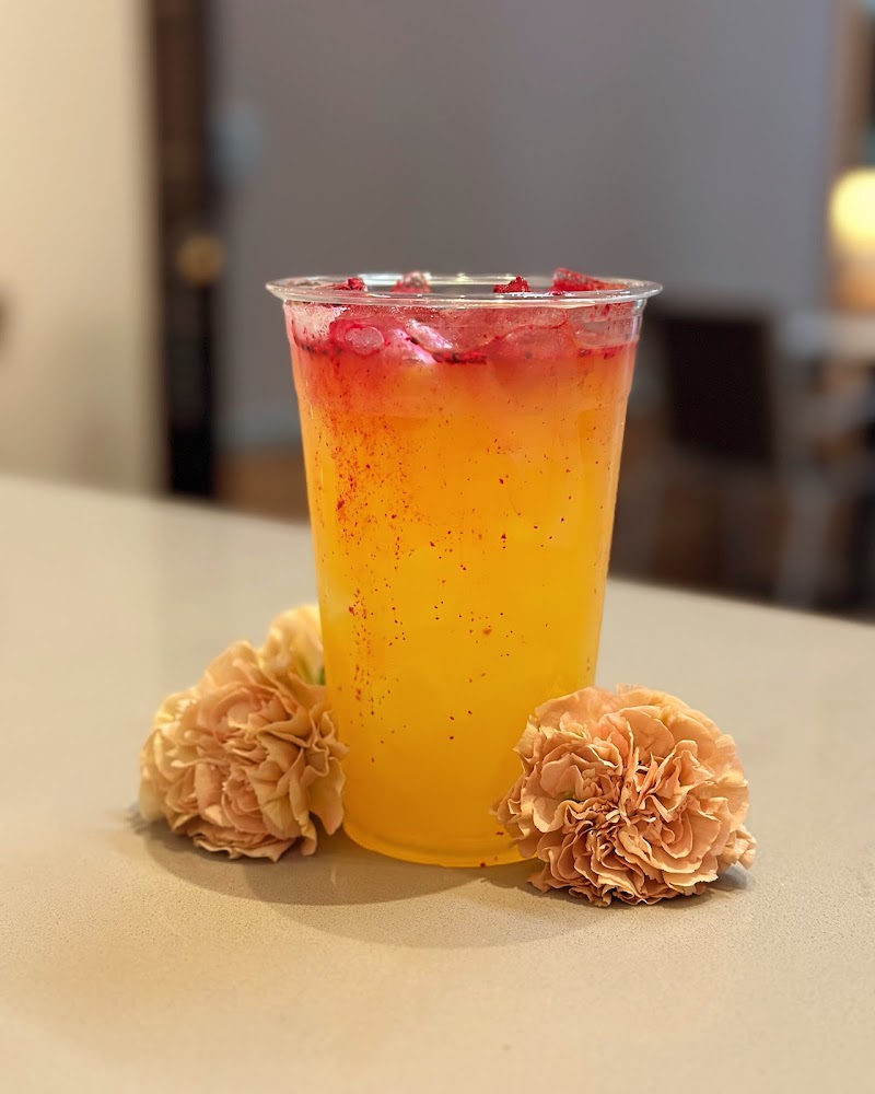 The Lonely Pine Coffee+food+friends