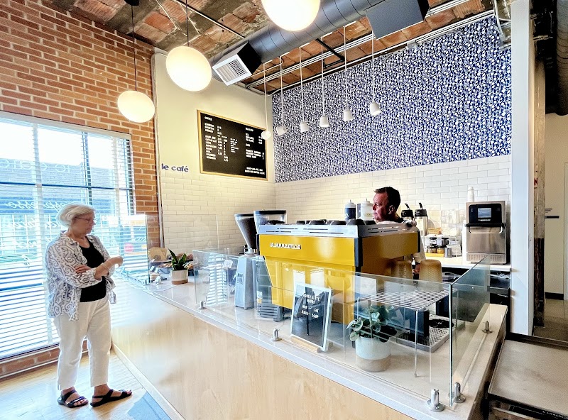 Le Café by B'beri Desserts