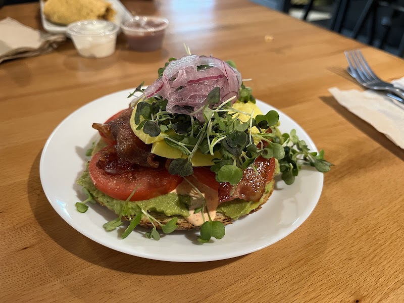 Well & Good Cafe - Bonny Slope