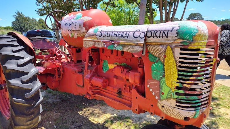 Mama Hamil's Southern Cookin' and Bar B Que Buffet