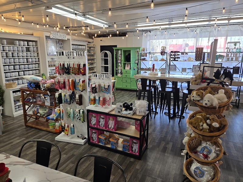 Red, White & Brew Coffeehouse & Budding Violet Gift Shop