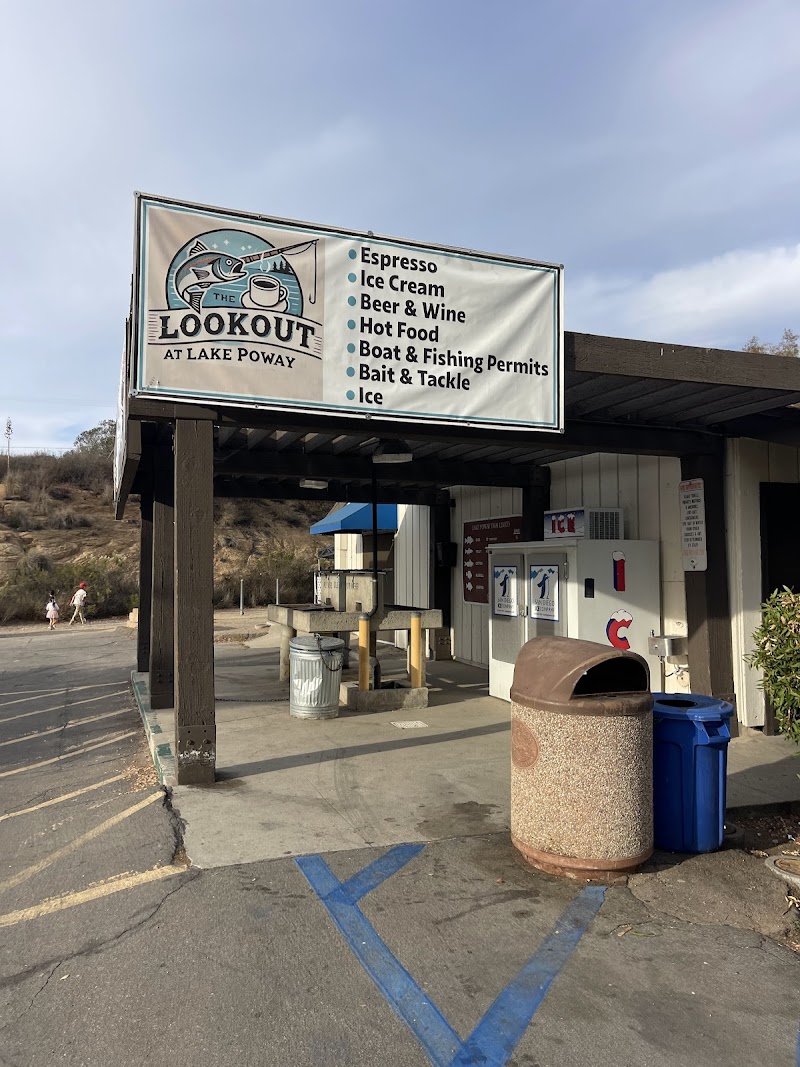 The Lookout at Lake Poway Cafe
