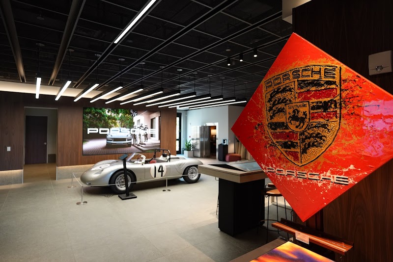 Porsche Studio Naples