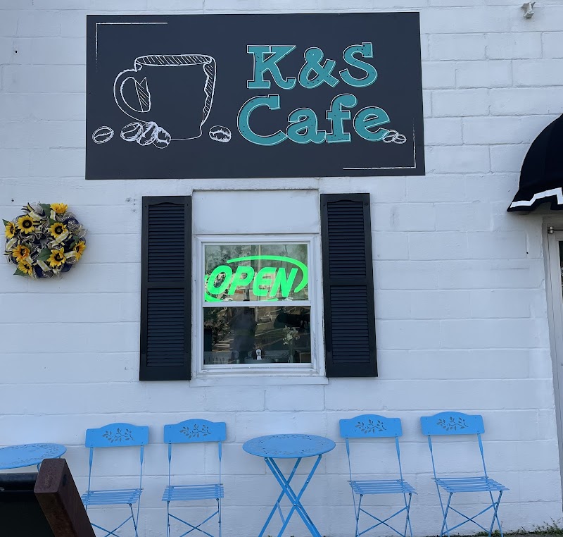 K &S Cafe
