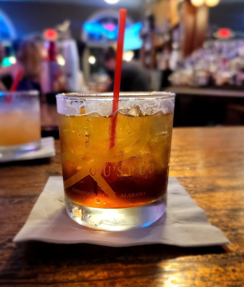 Lou's Pub & Package Store