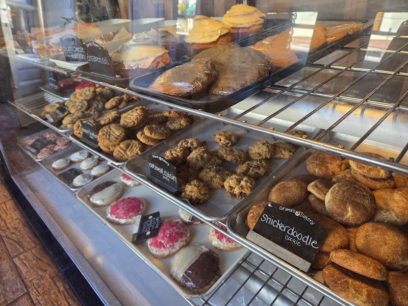 Grama's Bakery