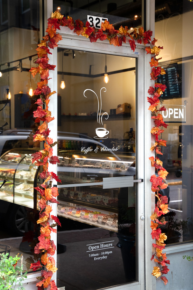 Coffee and Chocolate - Downtown