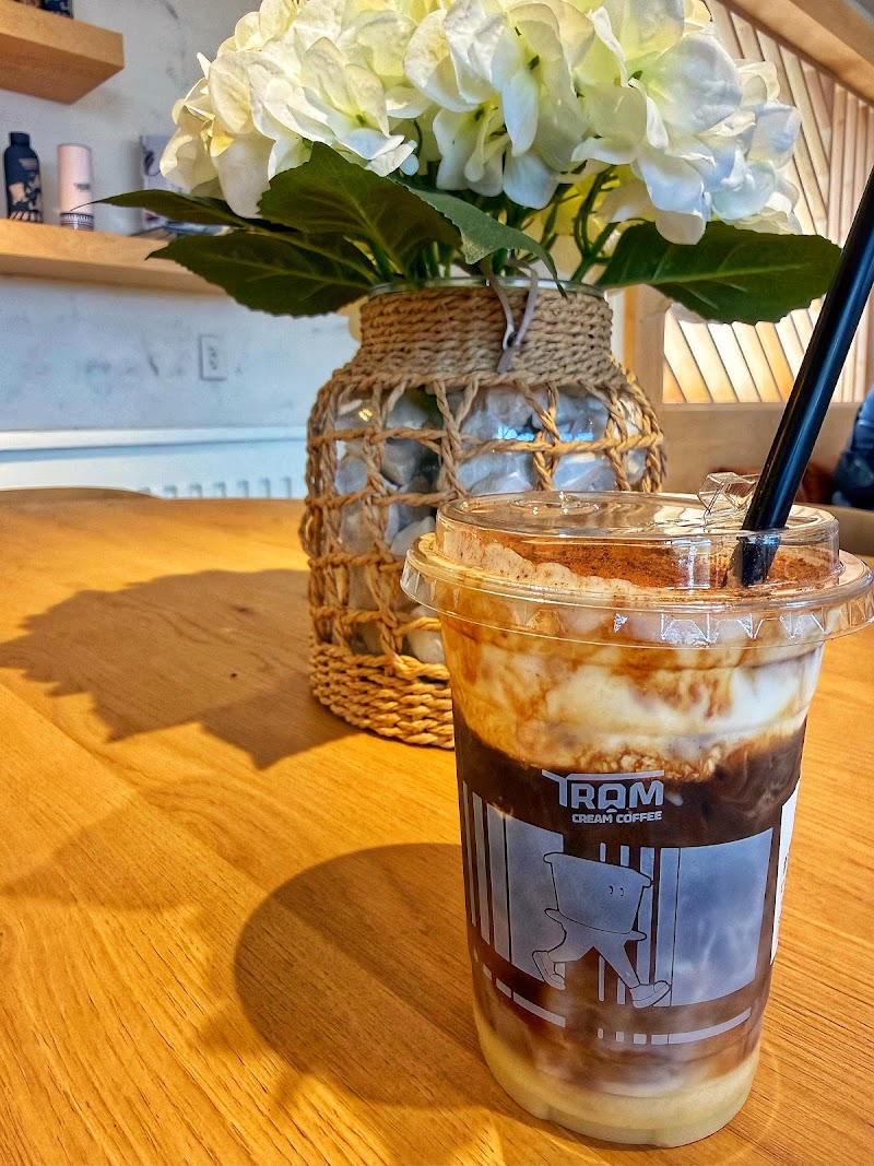 Tram Cream Coffee 11