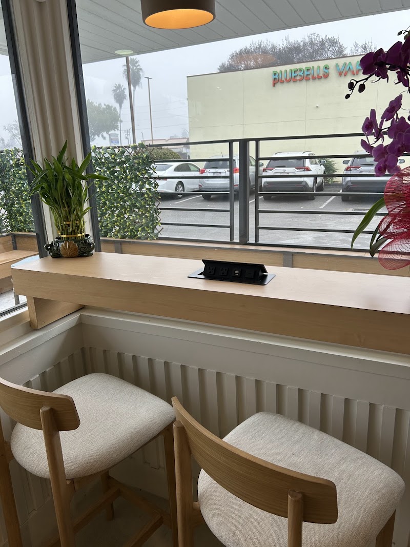 Tram Cream Coffee 11