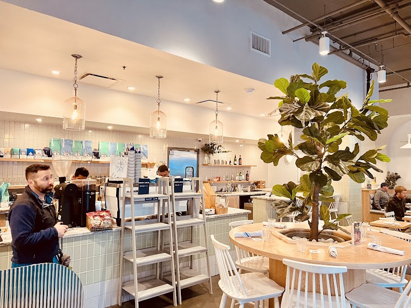 Bluestone Lane Logan Circle Café