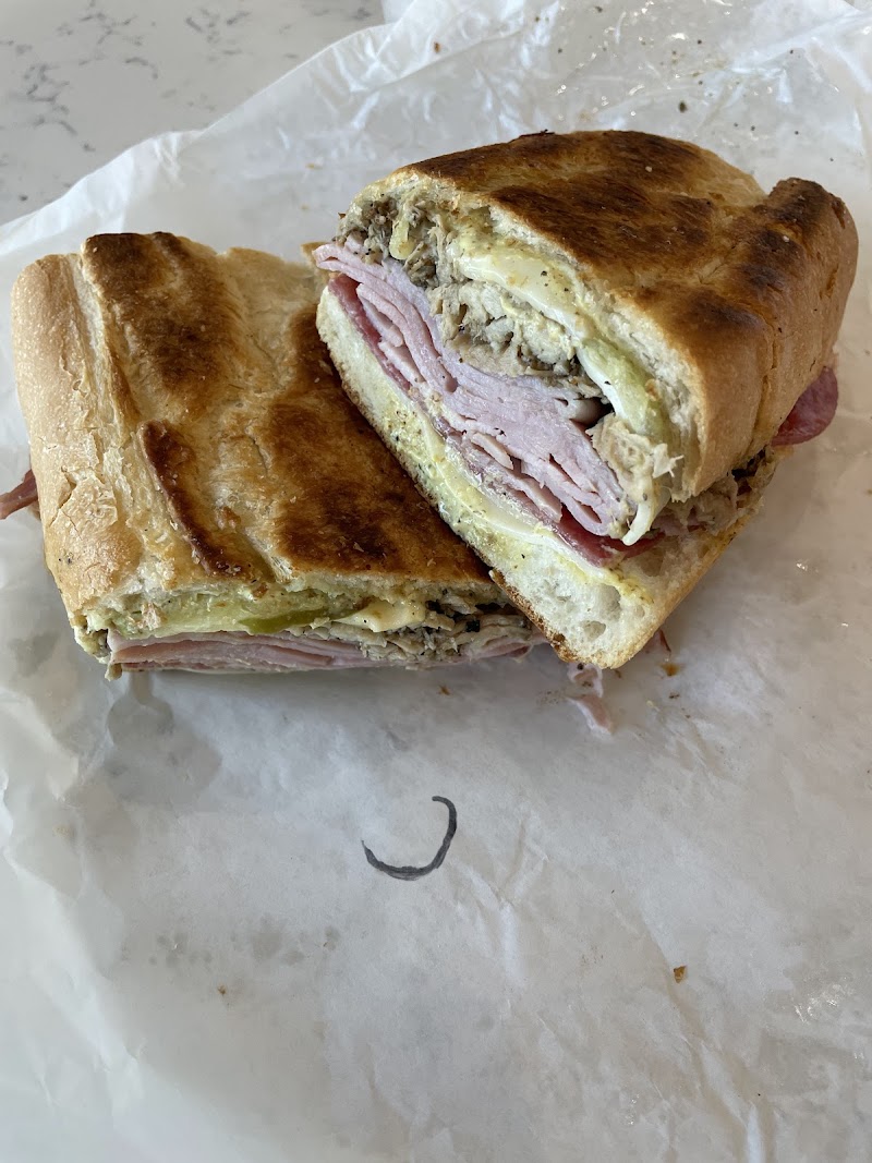 La Segunda Bakery and Cafe