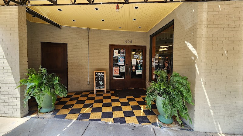 Lee’s Coffee & Tea
