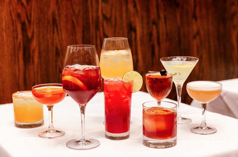 Clyde's Tower Oaks Lodge