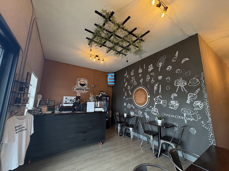 Camera Coffee Shop