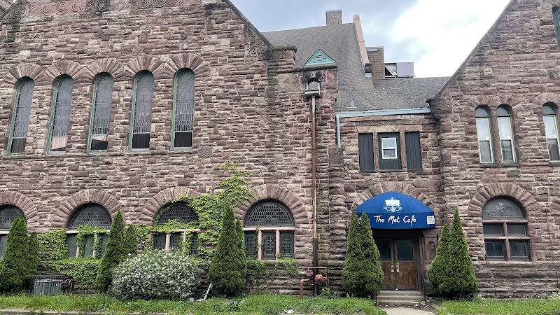 The Met Cafe