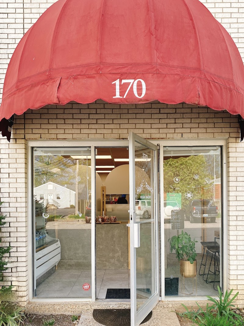 Half-Peach Bakery & Cafe