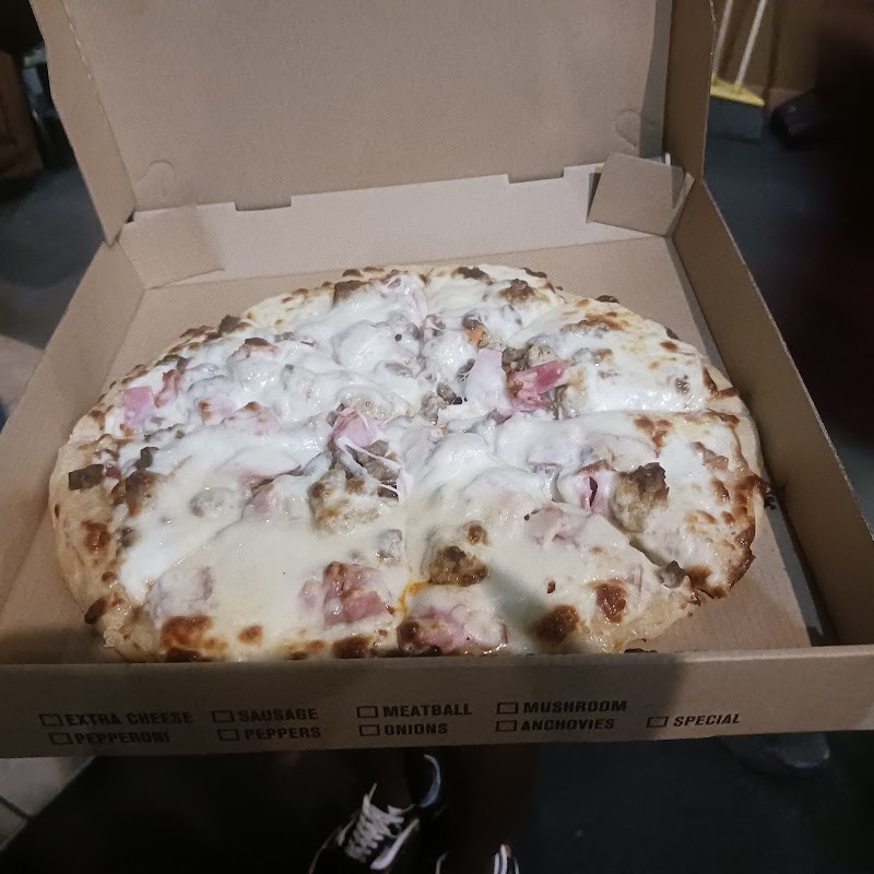 4th & Goal Sports Cafe