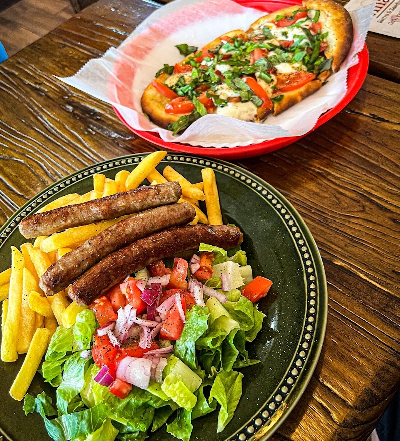 Nina's Bistro & Sandwiches