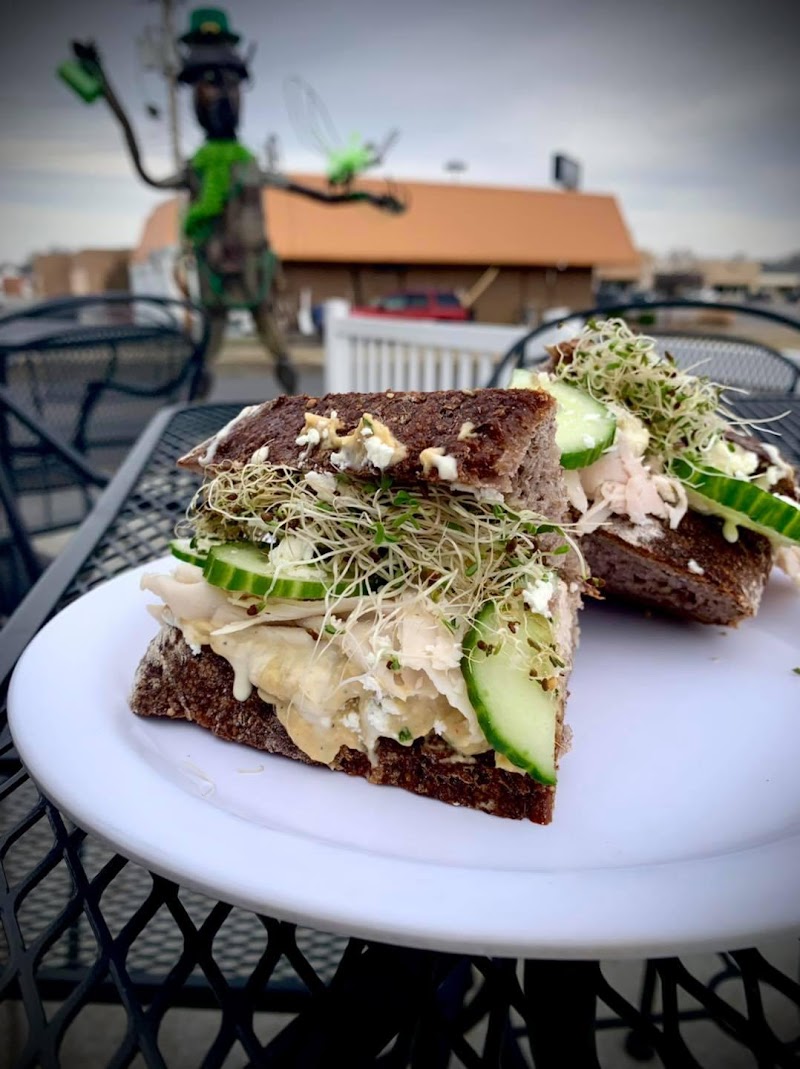 Niko's Bakery & Cafe