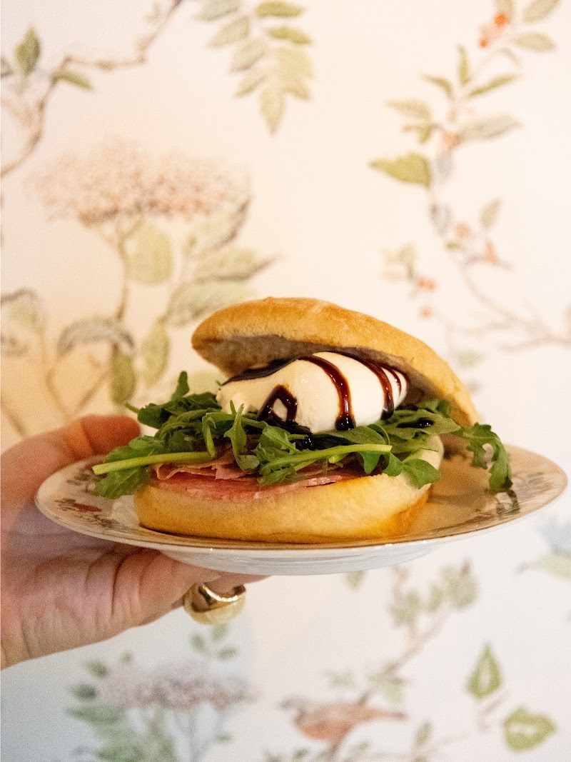 Jardín Fleurí Café Bistró