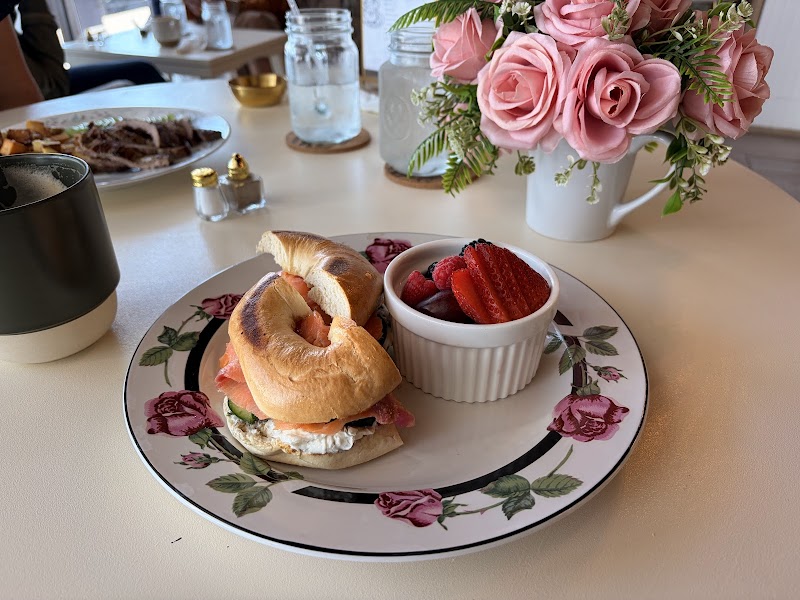 Jardín Fleurí Café Bistró