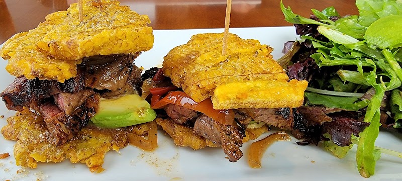 Max and Louie’s Café