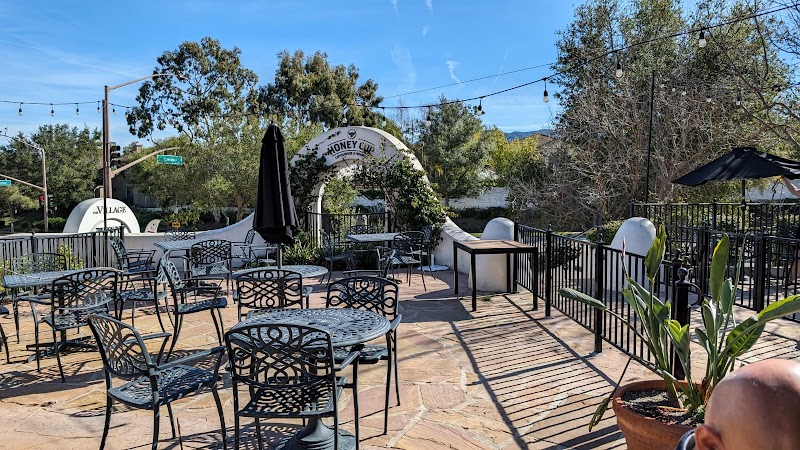 Honey Cup Coffeehouse & Pattiserie