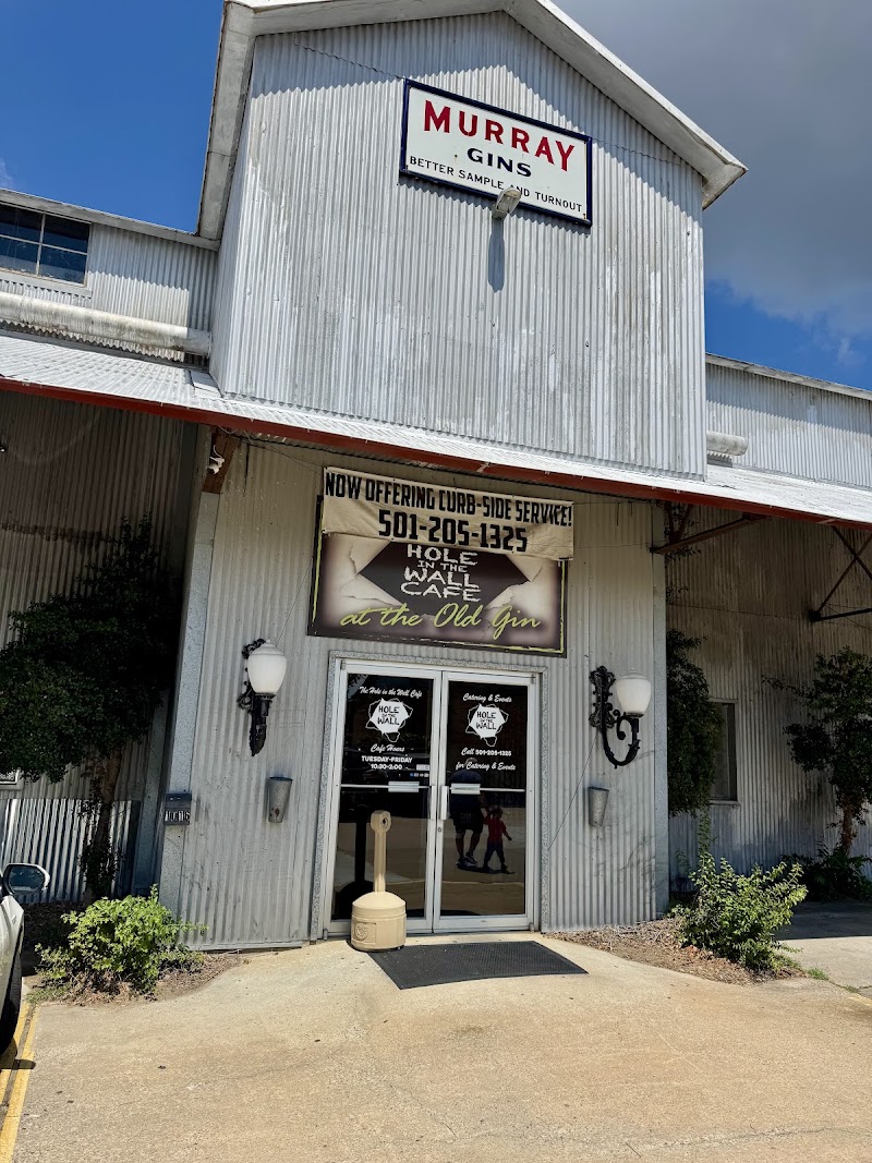 Hole In the Wall Cafe Catering And Events