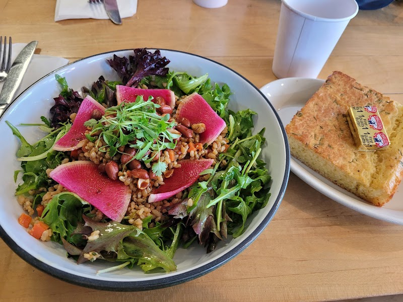 The Baker and the Cakemaker