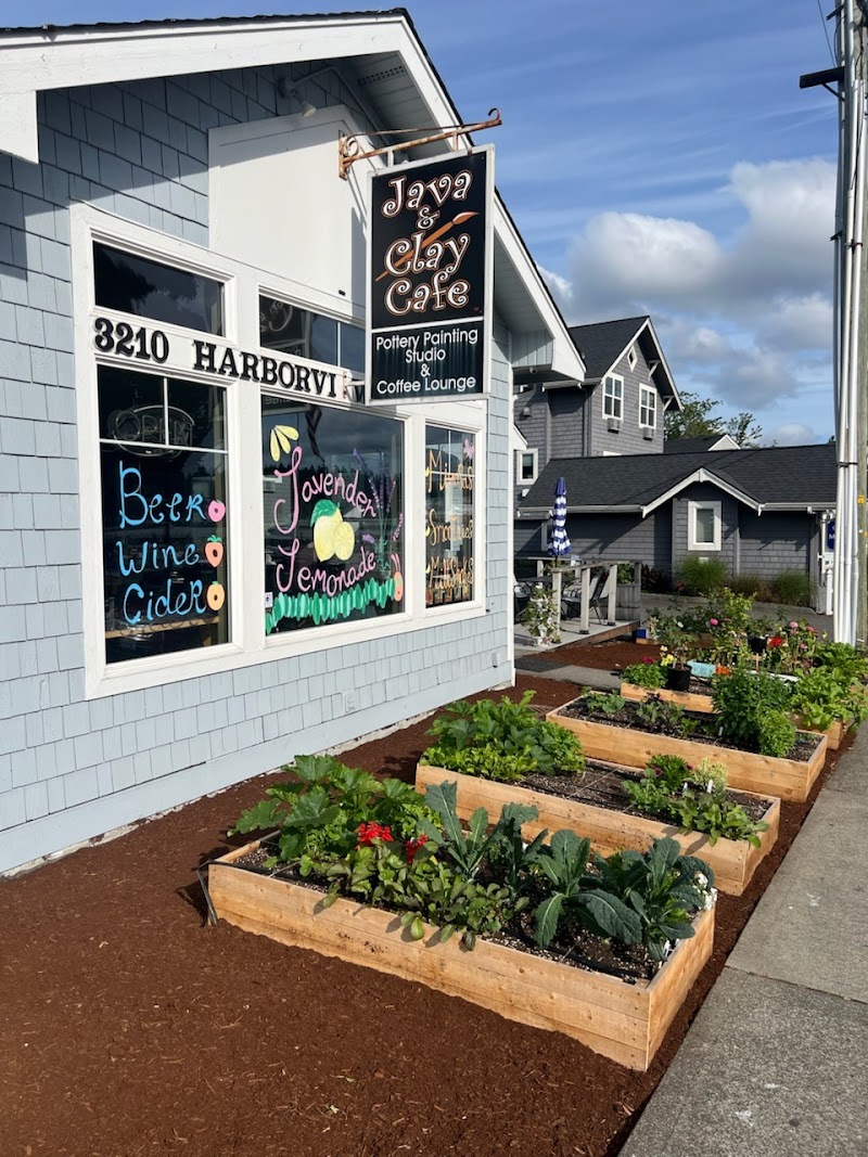Java & Clay Cafe