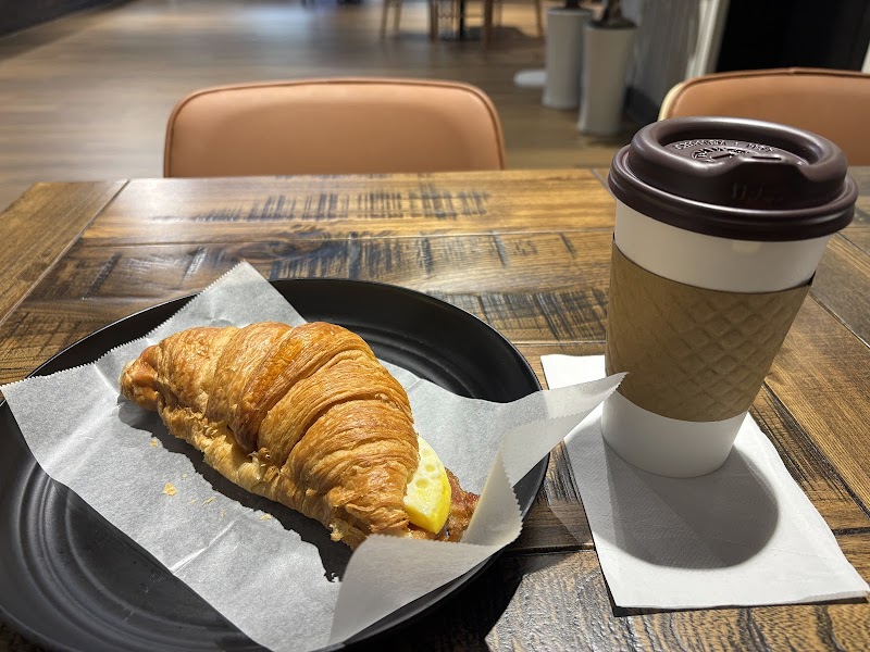 Tom N Toms Black Duluth