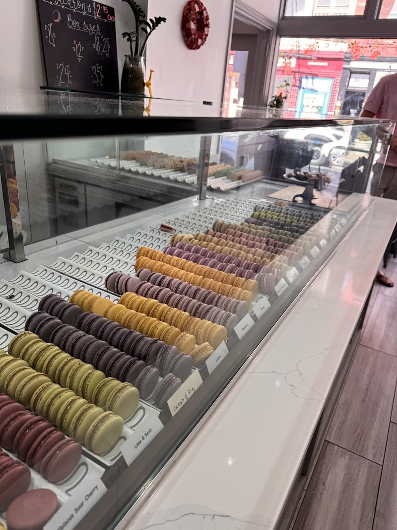 ICI Macarons & Cafe