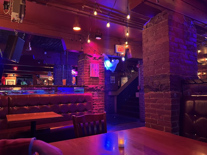 Orlando's Bar and Lounge