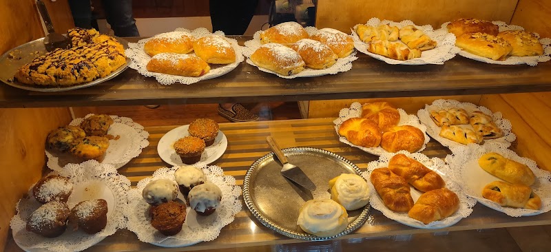 Blue House Bakery & Cafe