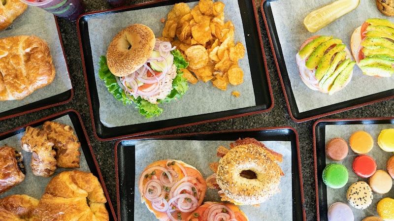 Bagels Tea lounge of HB