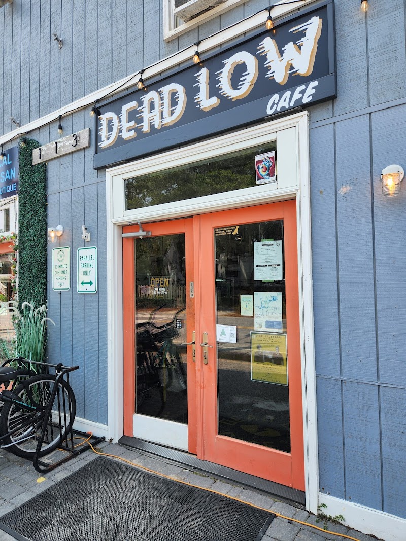 Dead Low Cafe