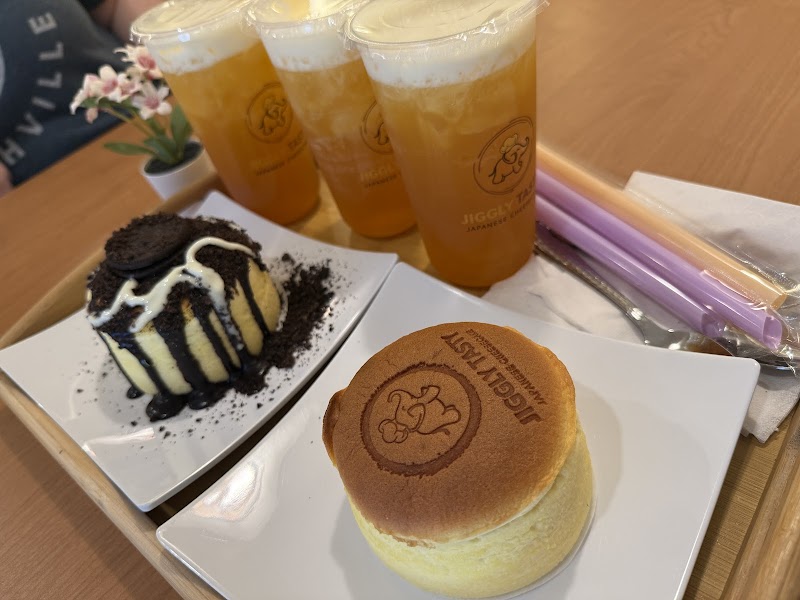 Jiggly Tasty Japanese cheesecake, Bubble Tea, Coffee