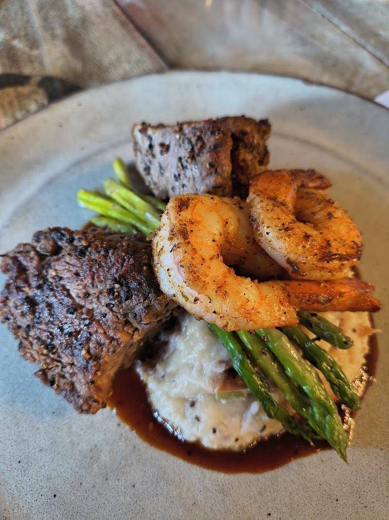 Dumbwaiter Restaurant