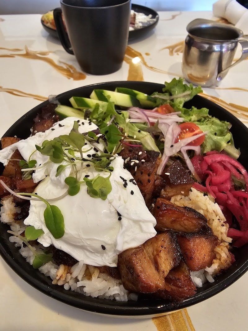 Bubbles & Delights Café