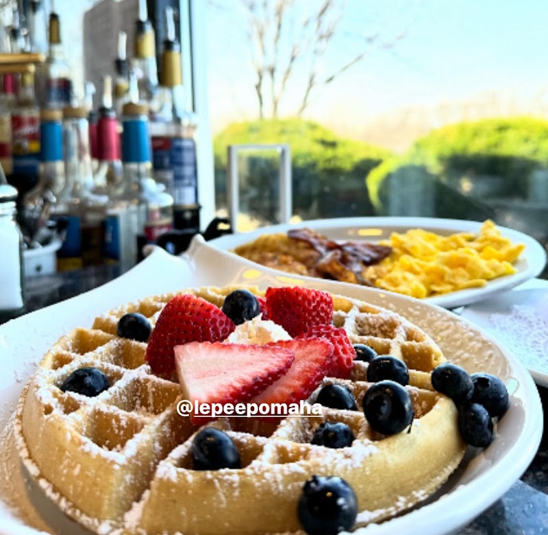 Le Peep Omaha - Pepperwood