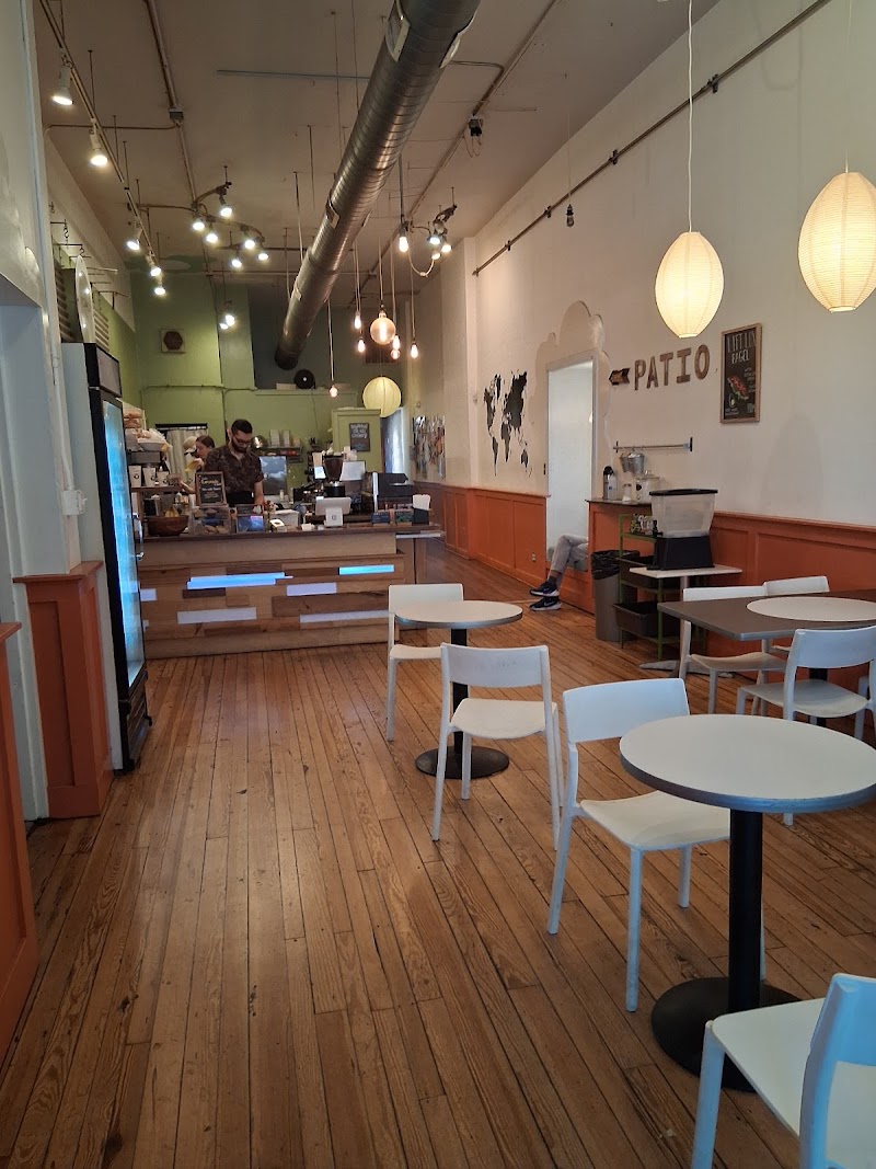 Lift Coffee Shop & Cafe