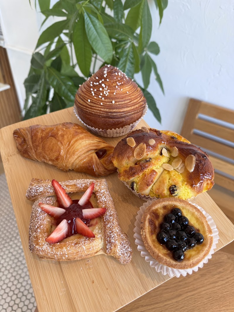 Chiffon Culture Bakery Cafe