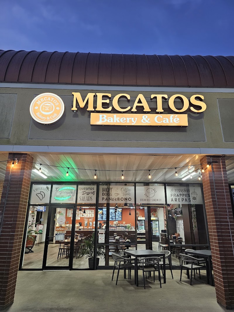 Mecatos Bakery & Café