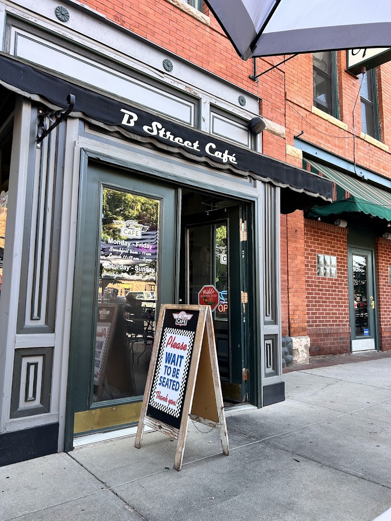 B Street Cafe